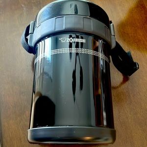 Zojirushi Classic Bento Vacuum Lunch Jar - Black